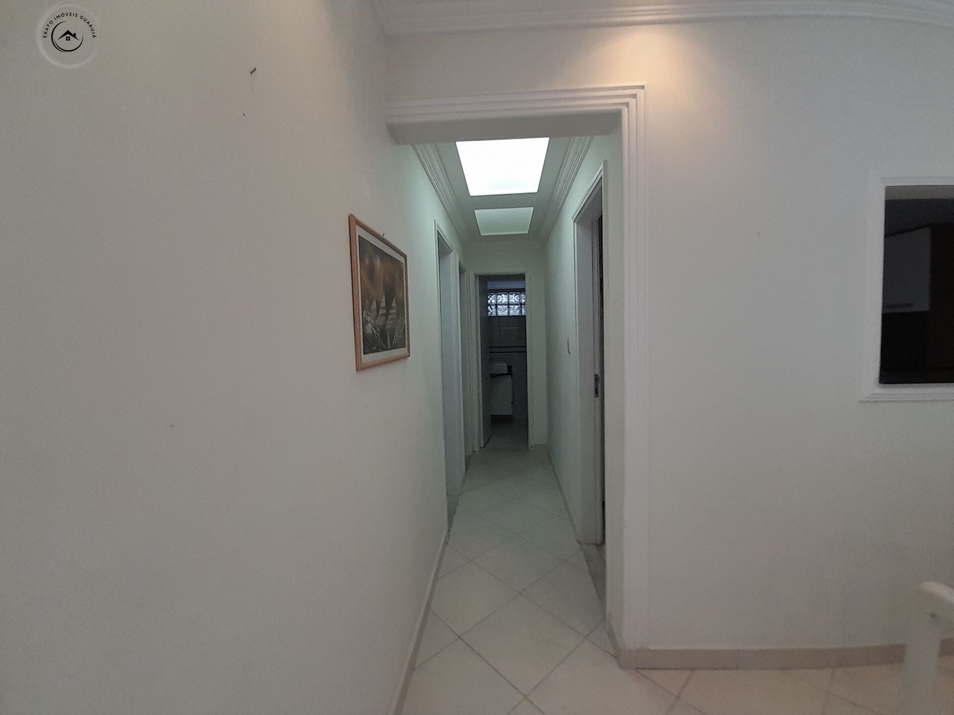 Apartamento padrão de 02 dormitórios para venda nas pitangue