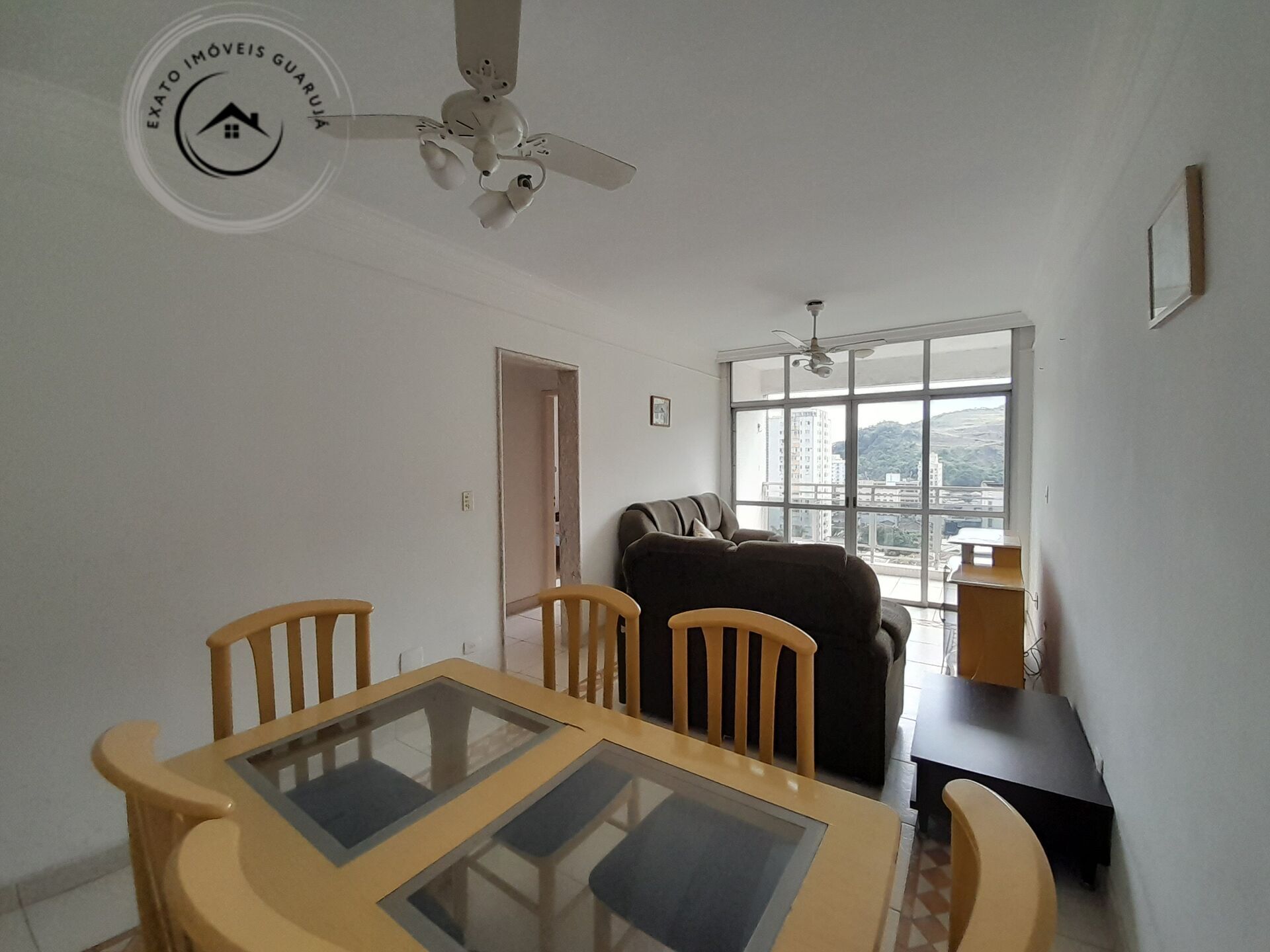 Apartamento padrão de 02 dormitórios para venda nas pitangue