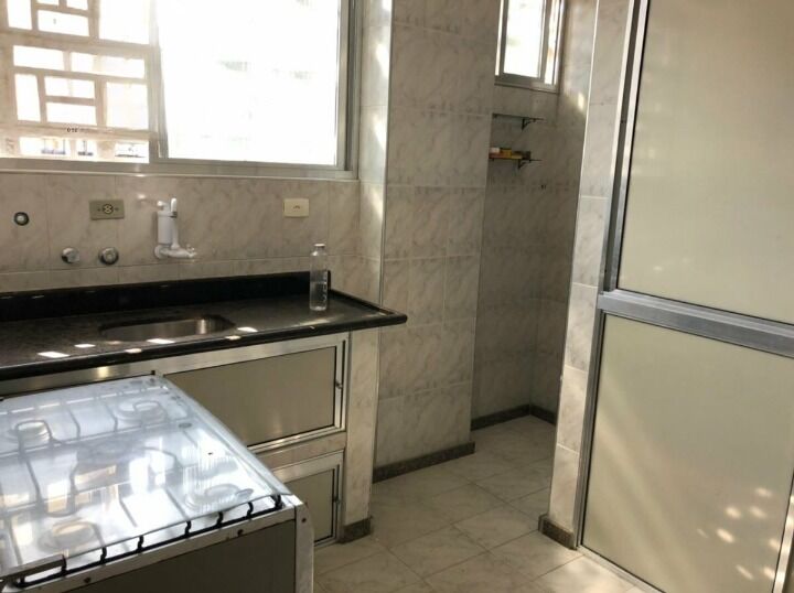 Apartamento padrão de 4 dormitórios para locação anual na pr