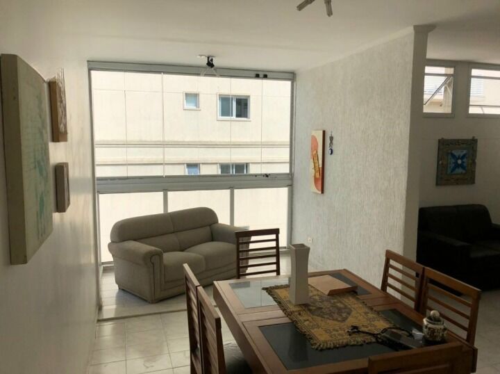 Apartamento padrão de 4 dormitórios para locação anual na pr