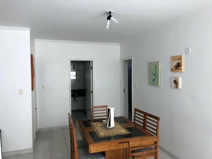 Apartamento padrão de 4 dormitórios para locação anual na pr
