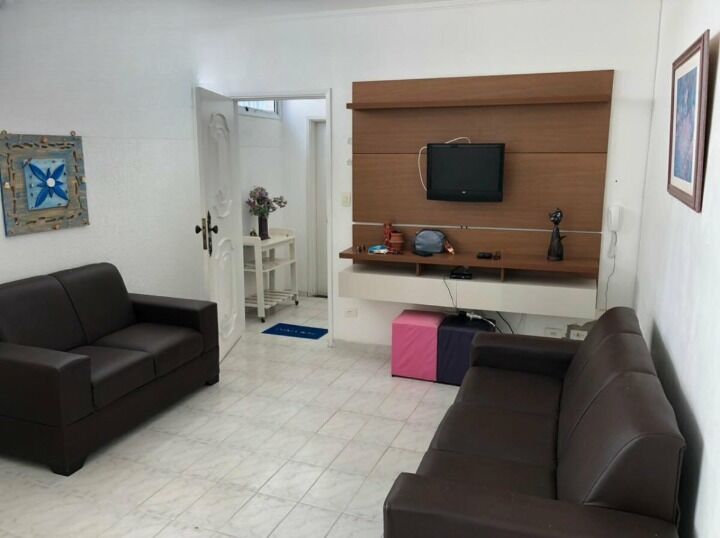 Apartamento padrão de 4 dormitórios para locação anual na pr