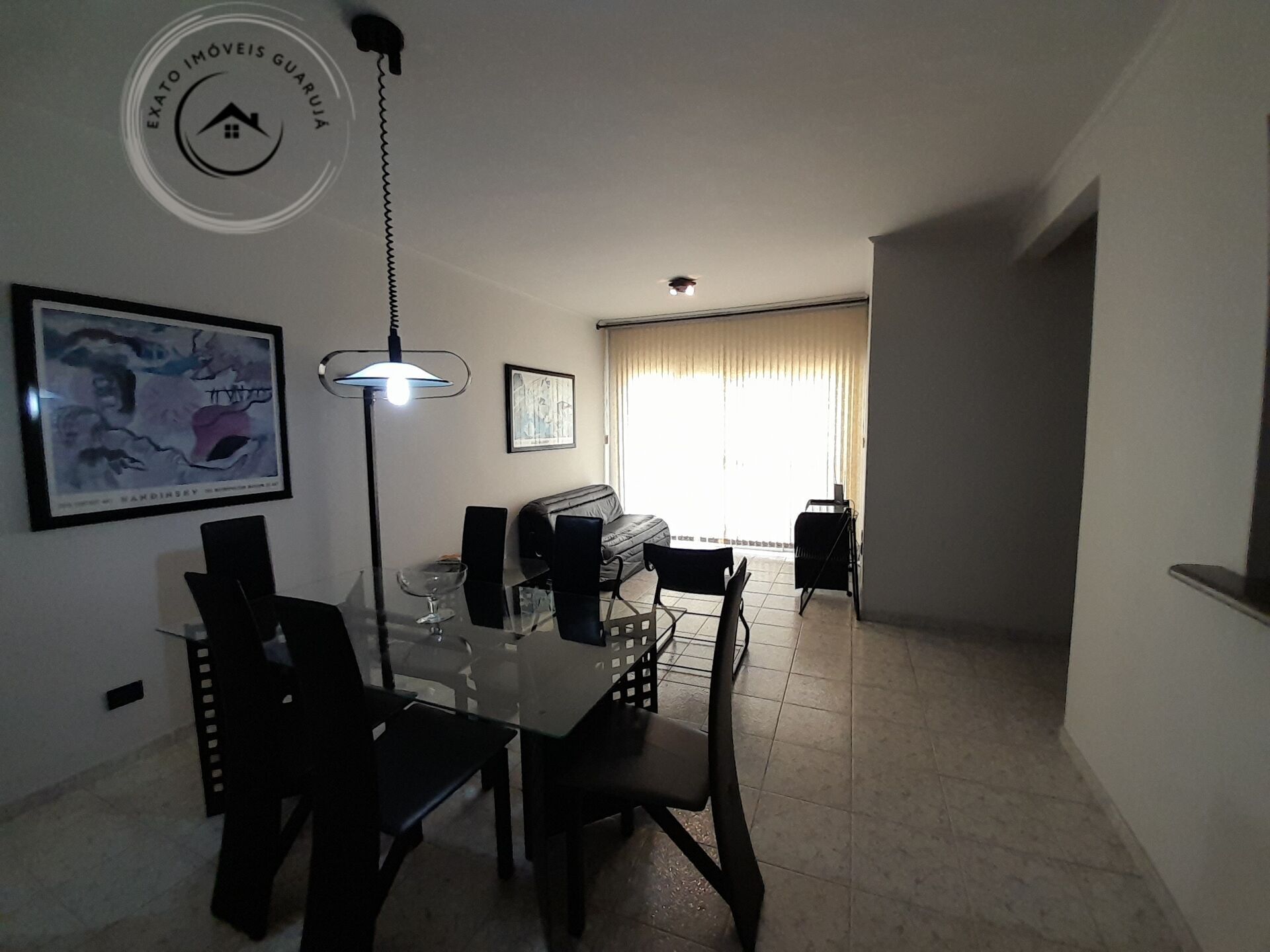Apartamento padrão de 02 dormitórios para locação anual na p