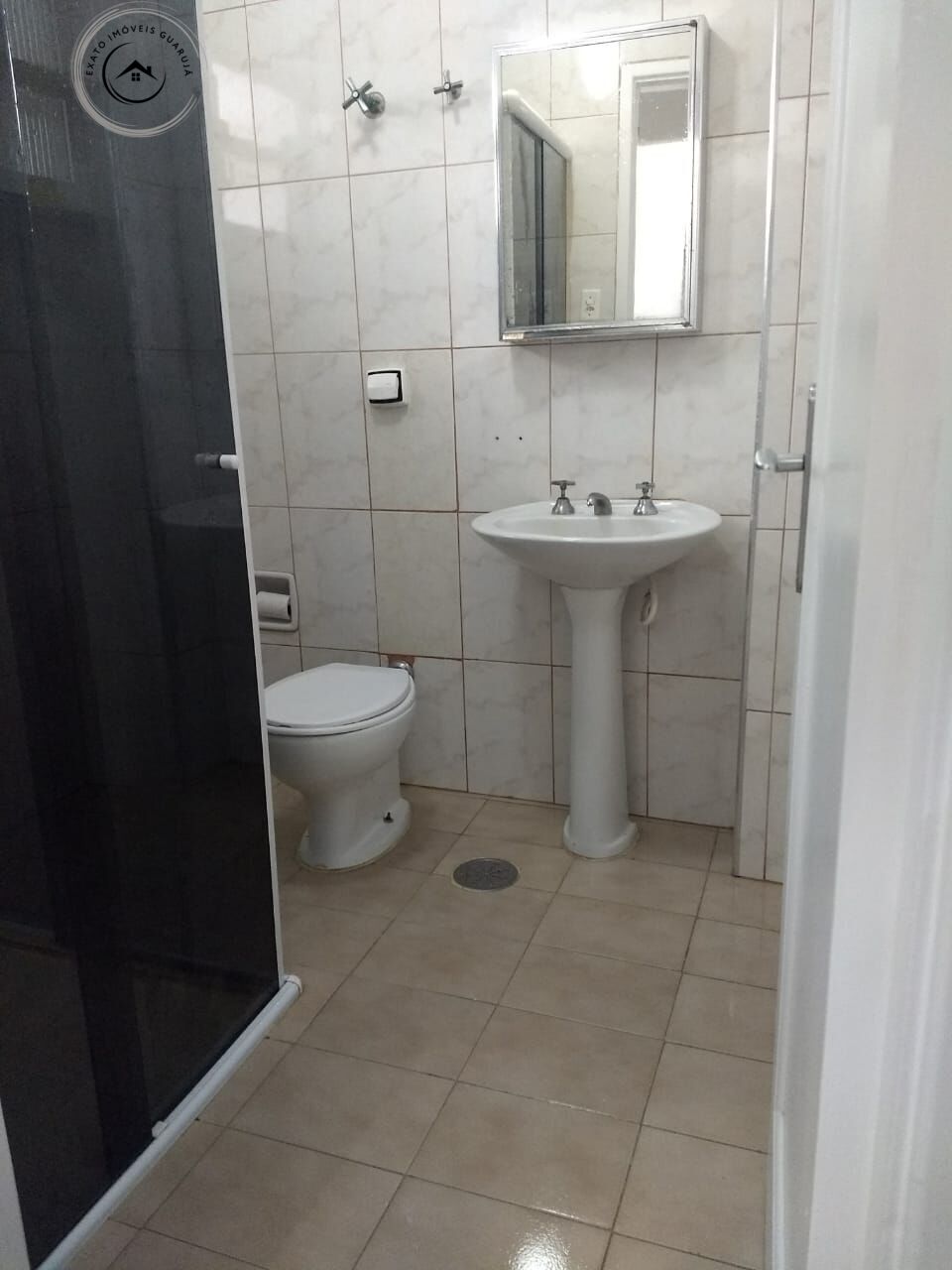 Apartamento padrão de 02 dormitórios para locação de tempora