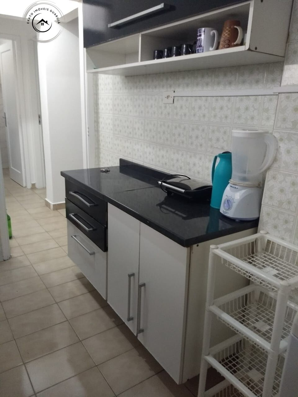 Apartamento padrão de 02 dormitórios para locação de tempora
