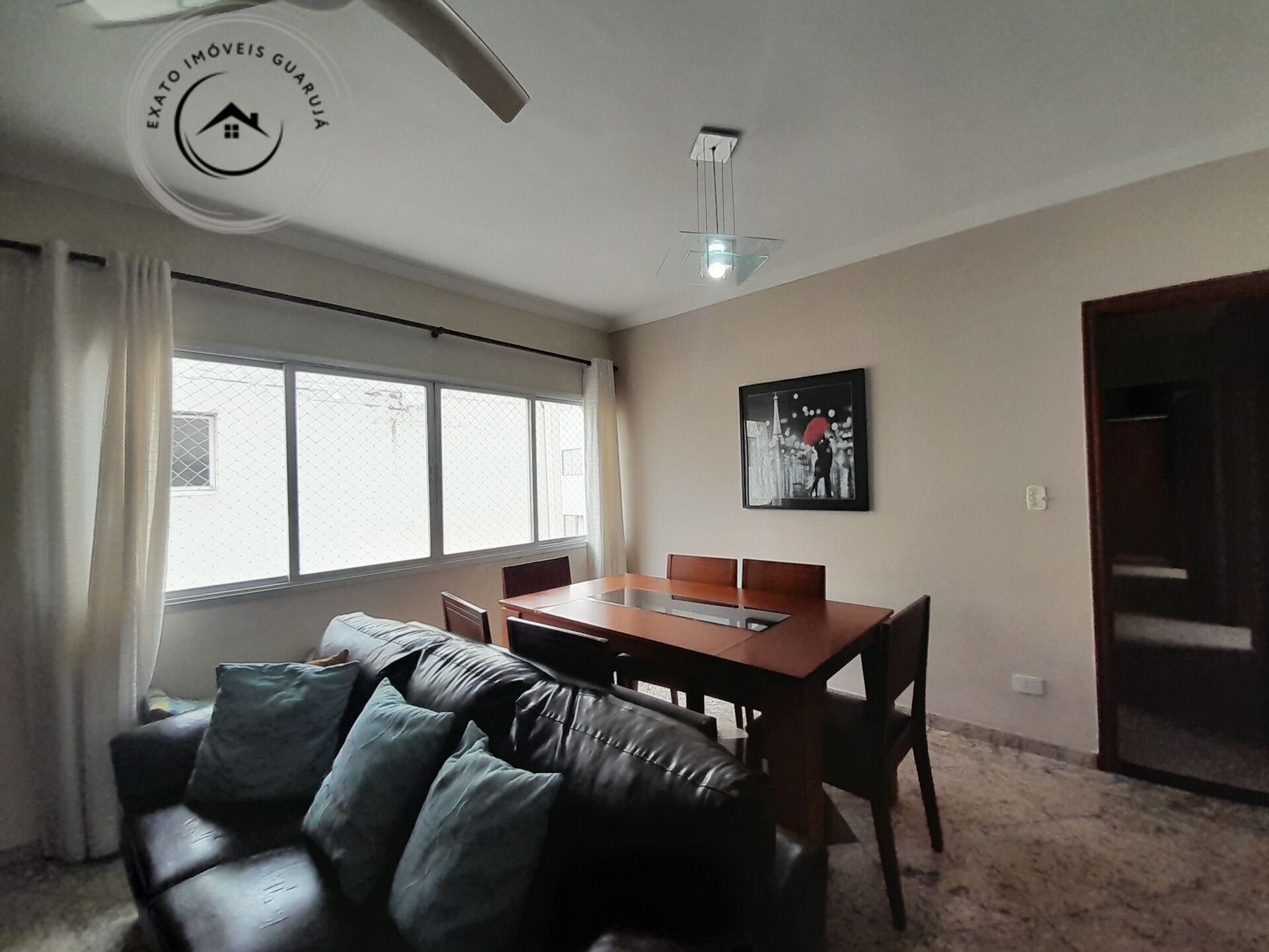 Apartamento padrão de 03 dormitórios para locação anual na p