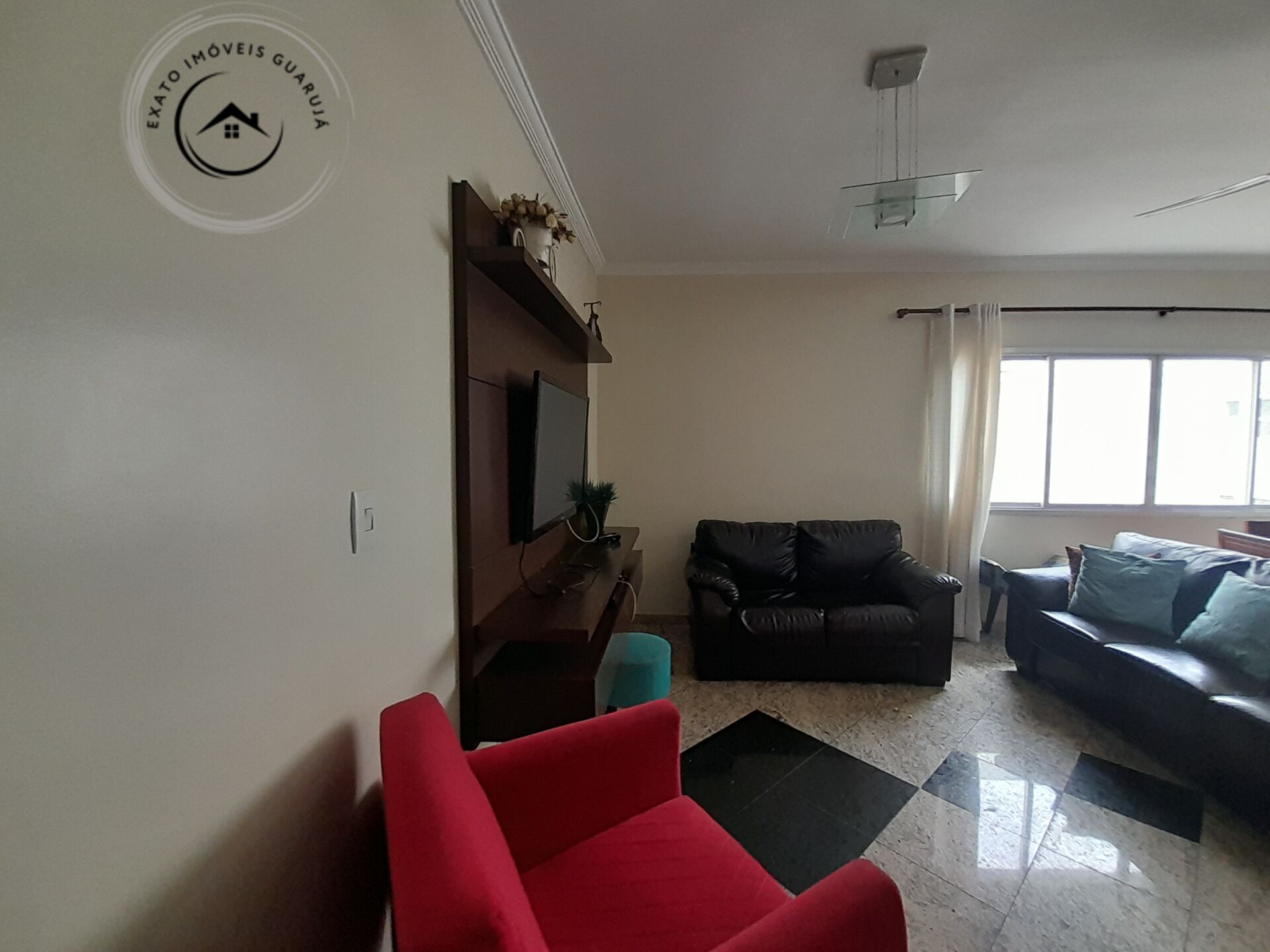 Apartamento padrão de 03 dormitórios para locação anual na p