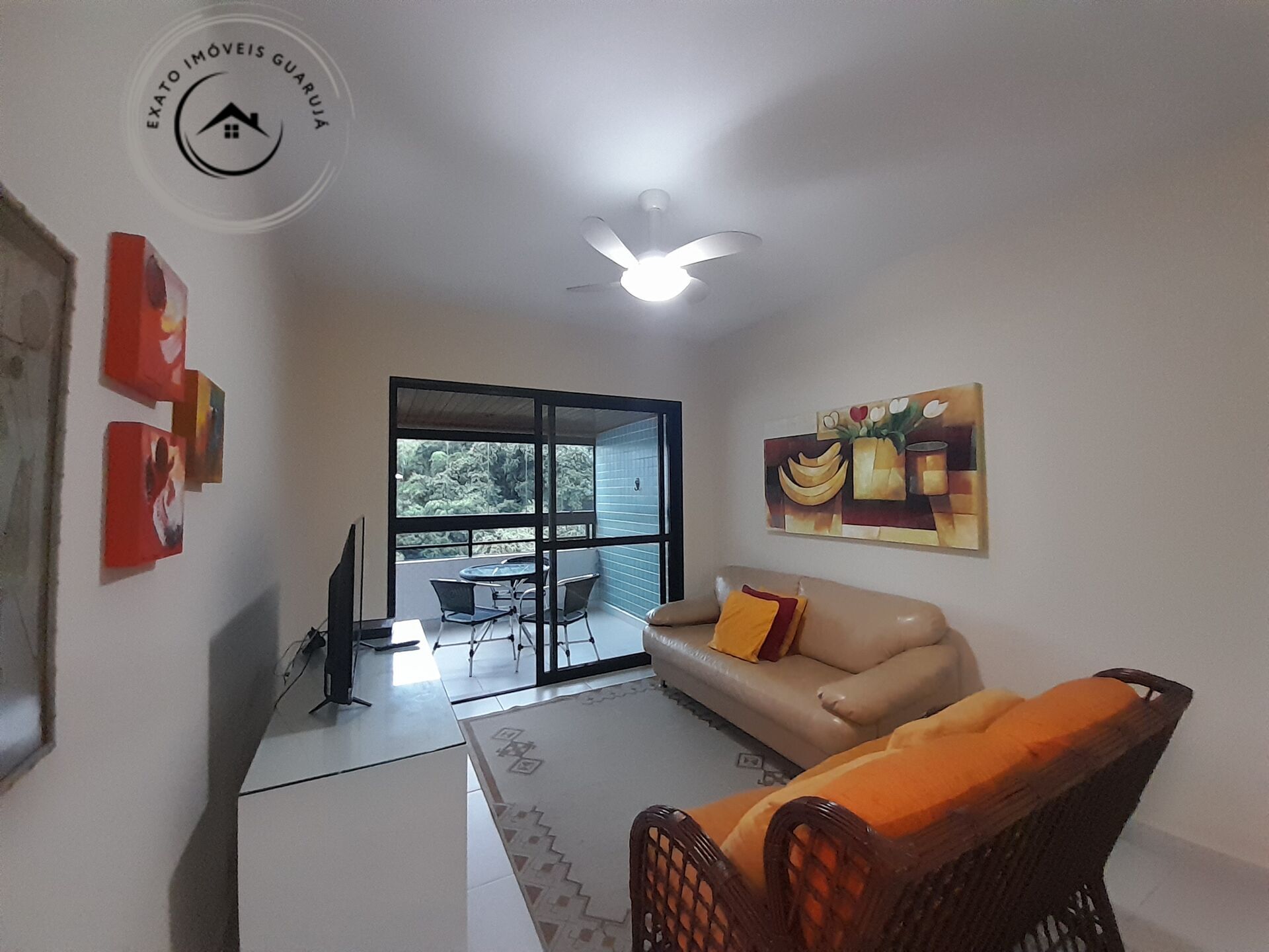 Apartamento padrão de 03 dormitórios para venda nas pitangue