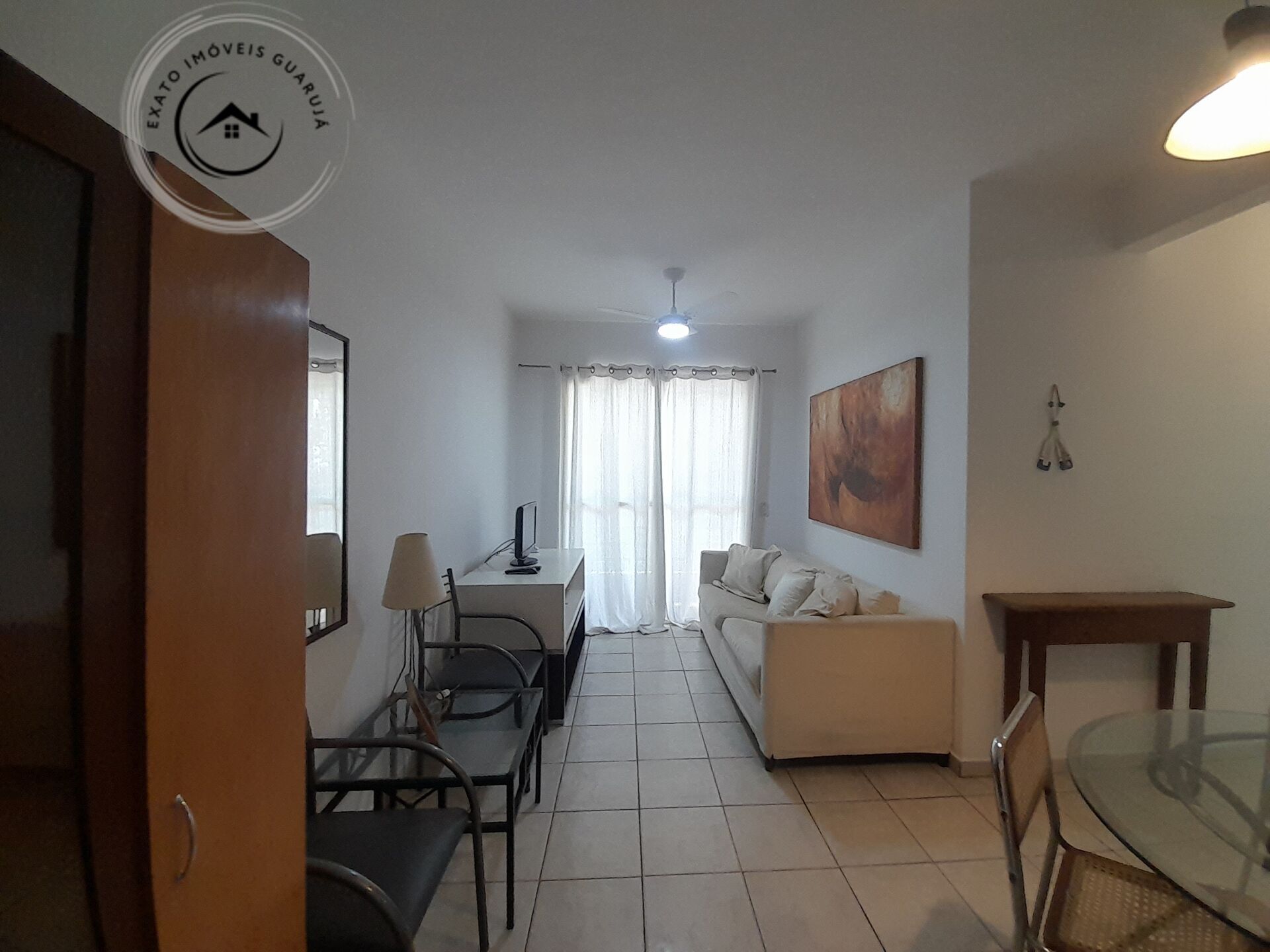 Apartamento padrão de 02 dormitórios para locação anual na p
