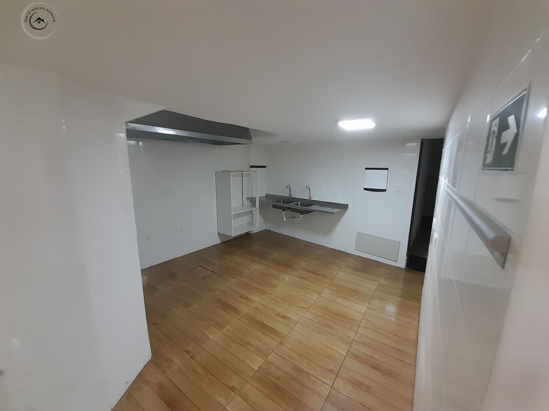 Casa para alugar no bairro vila maia - guarujá/sp