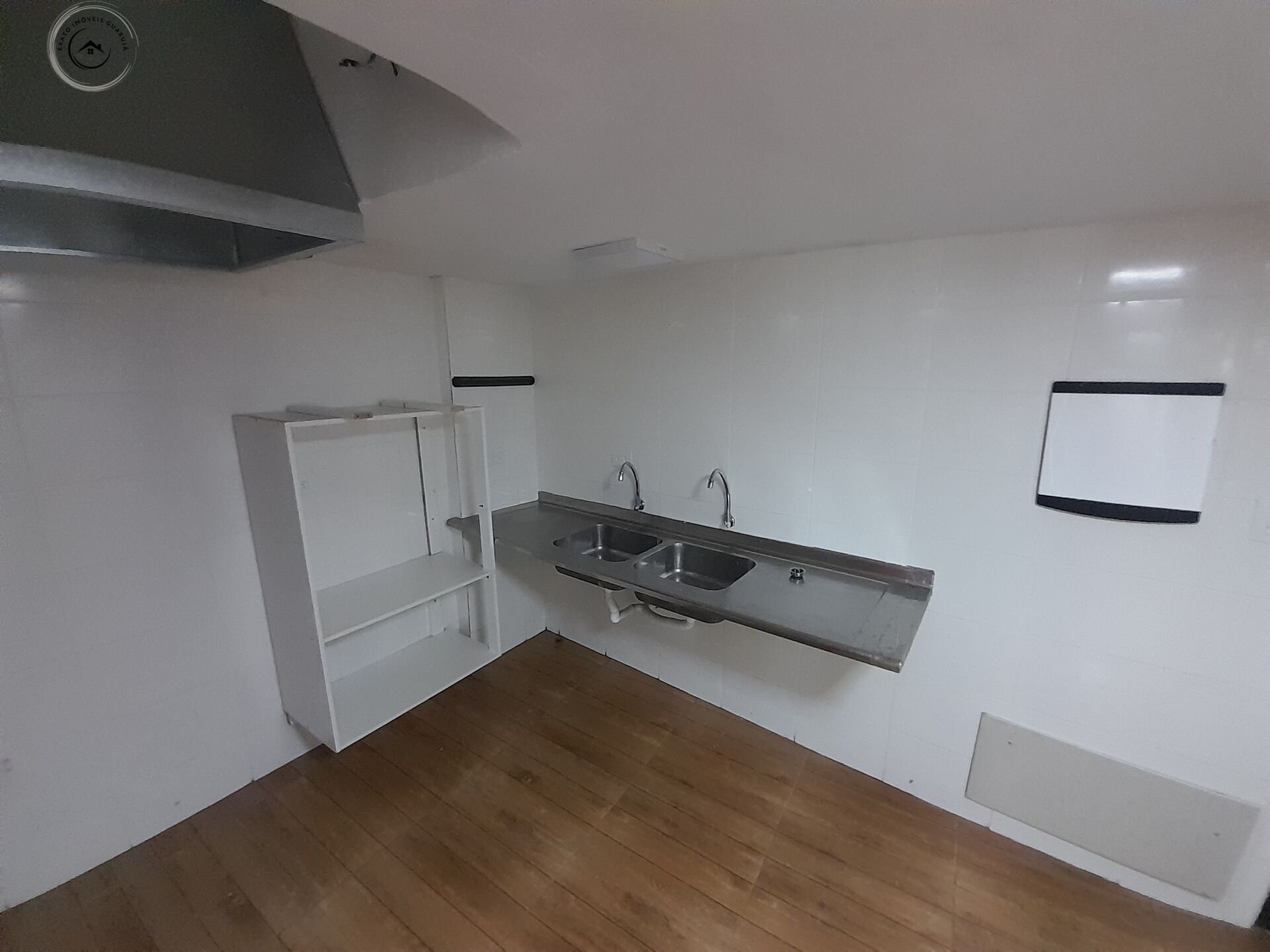 Casa para alugar no bairro vila maia - guarujá/sp