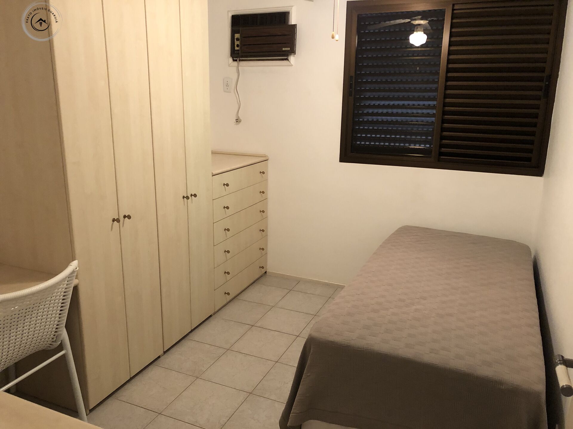 Apartamento padrão de 03 dormitórios para venda nas pitangue