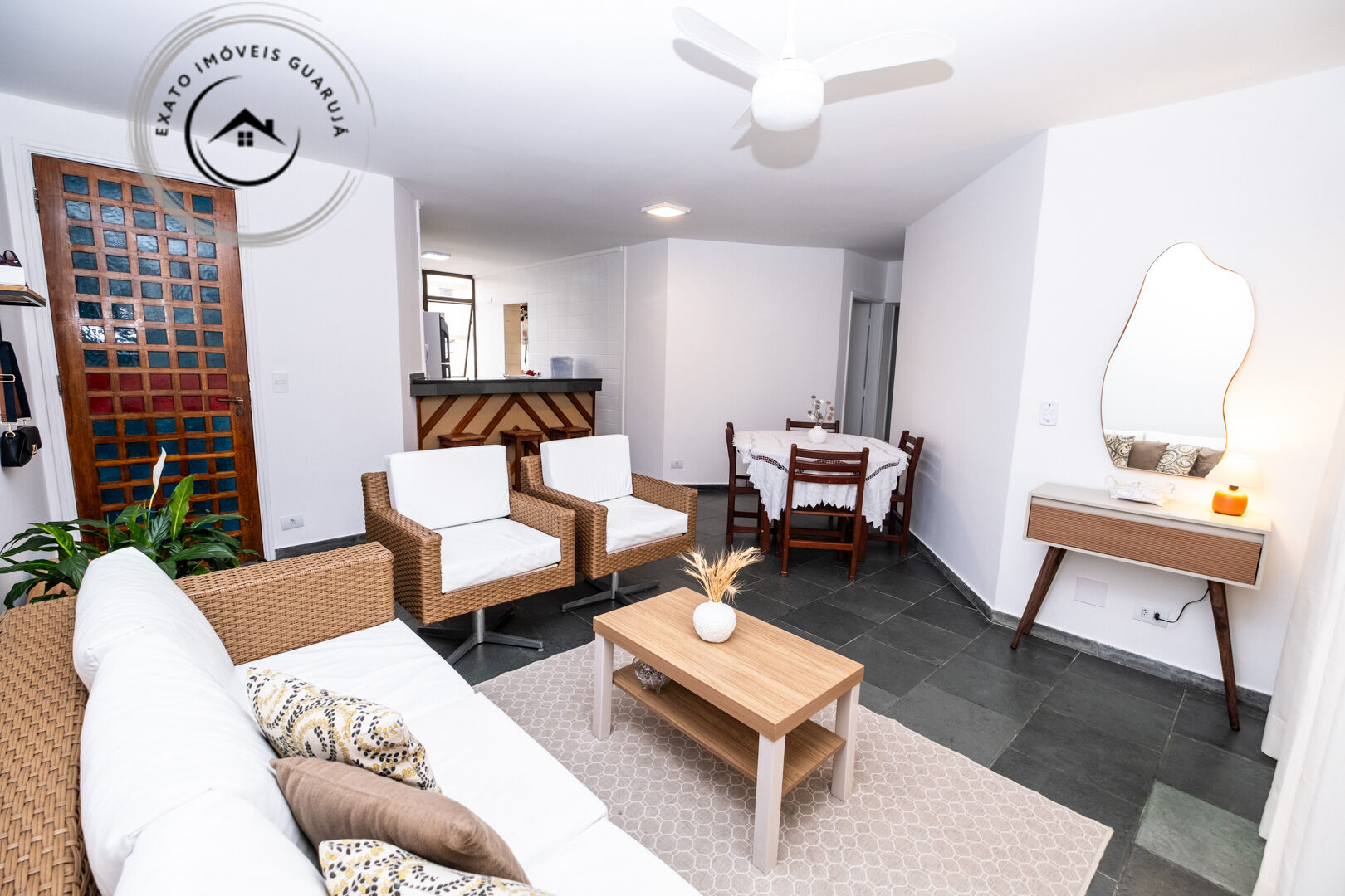 Apartamento padrão de 04 dormitórios para venda na praia da 