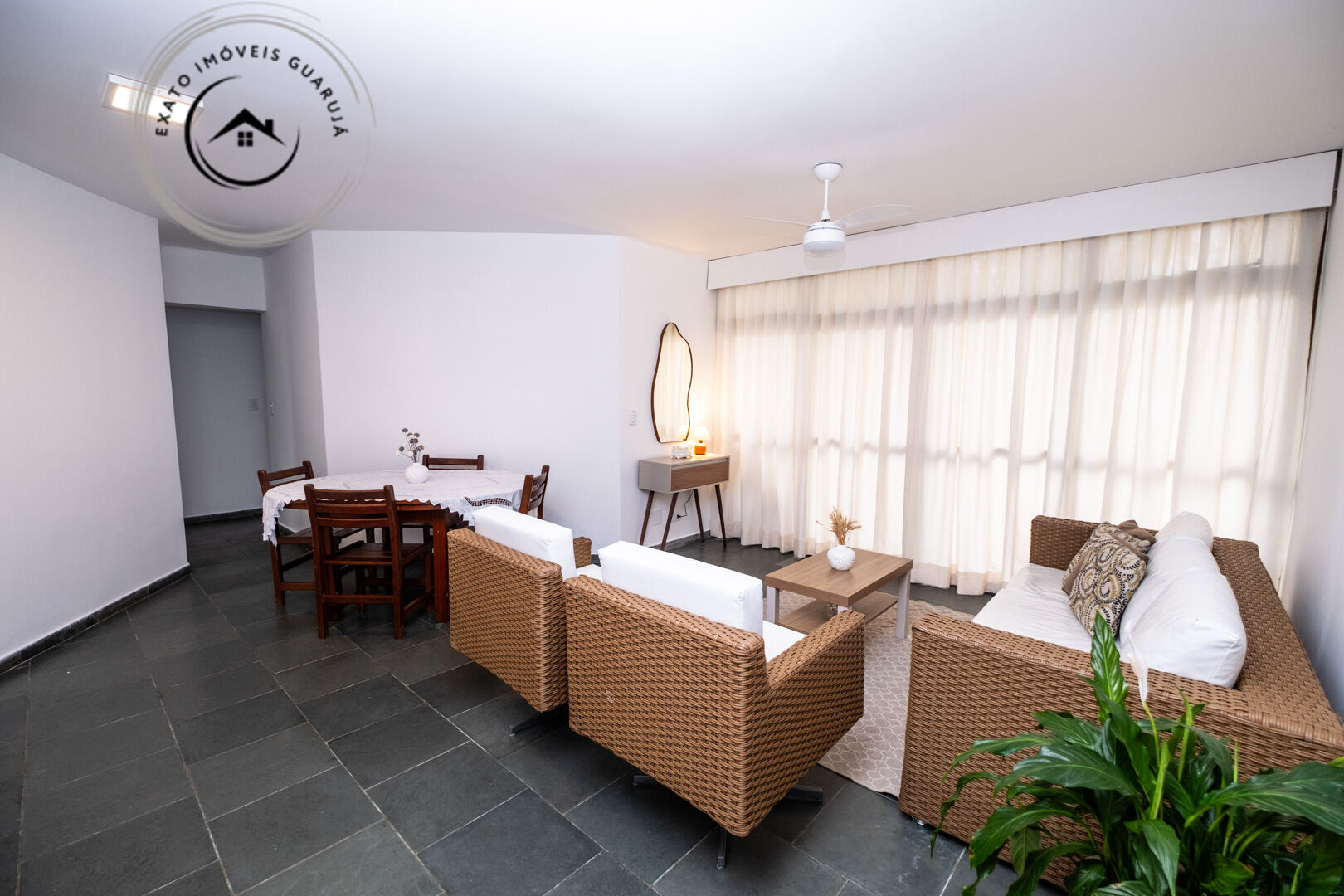Apartamento padrão de 04 dormitórios para venda na praia da 