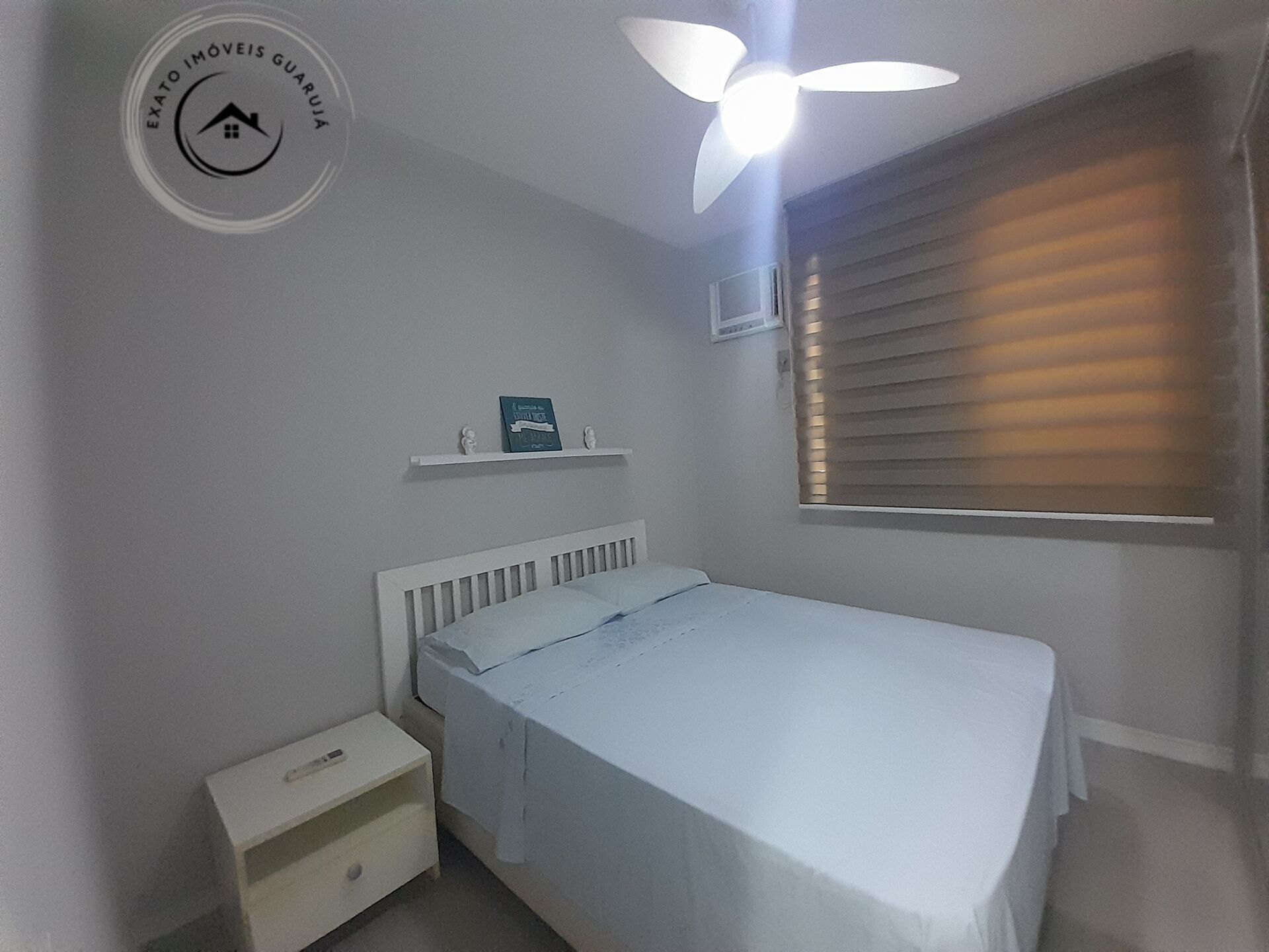 Apartamento padrão de 02 dormitórios para locação anual na p