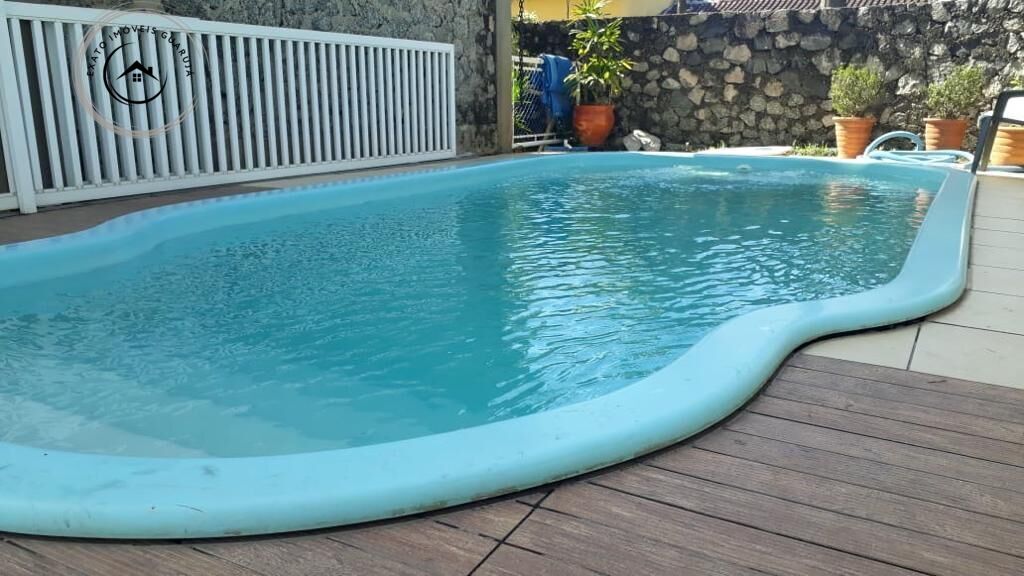Casa de 04 dormitórios disponível para locação de temporada 