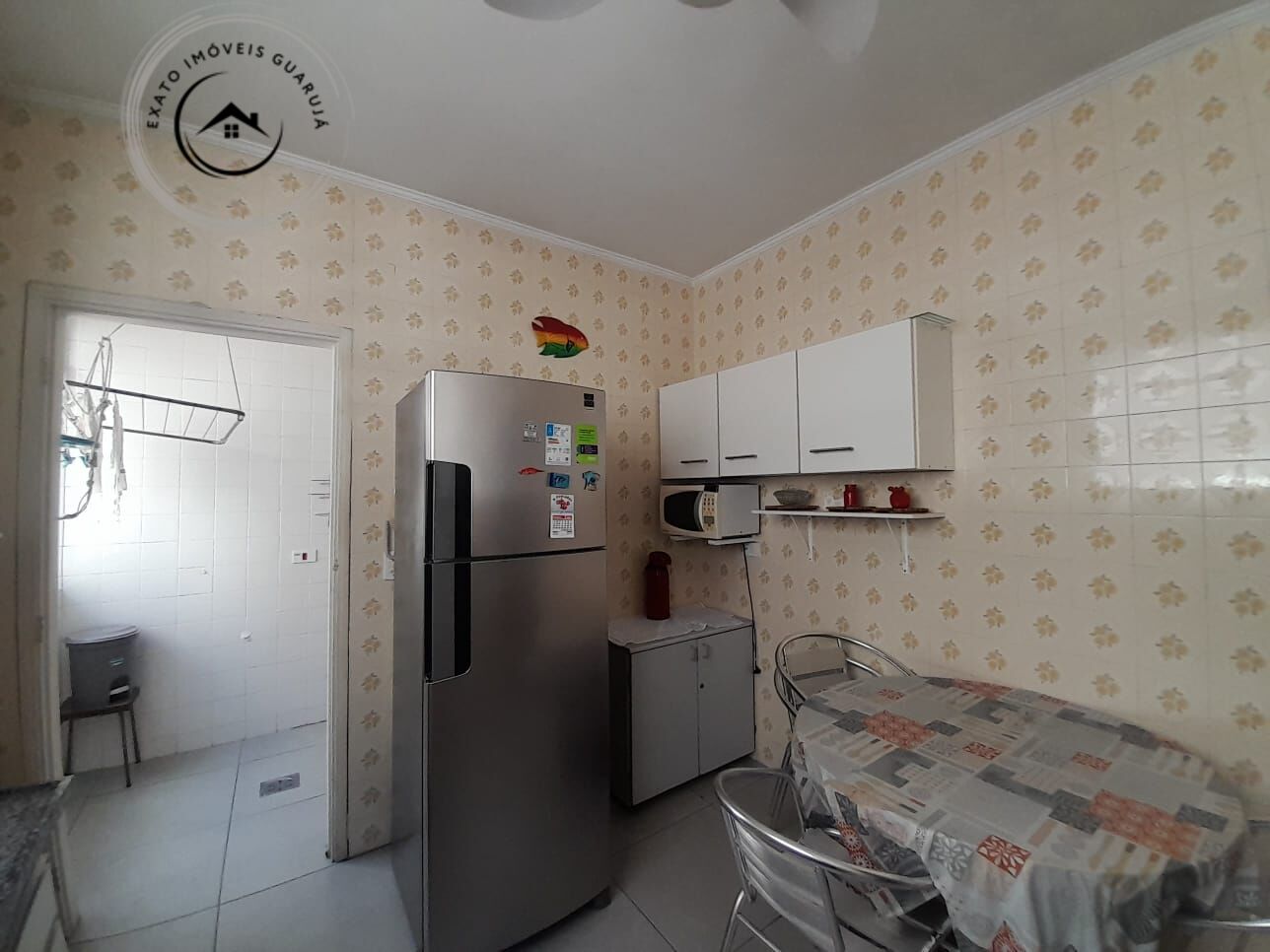 Apartamento padrão de 01 dormitório para locação anual na pr