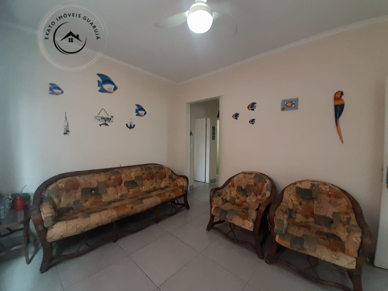 Apartamento padrão de 01 dormitório para locação anual na pr