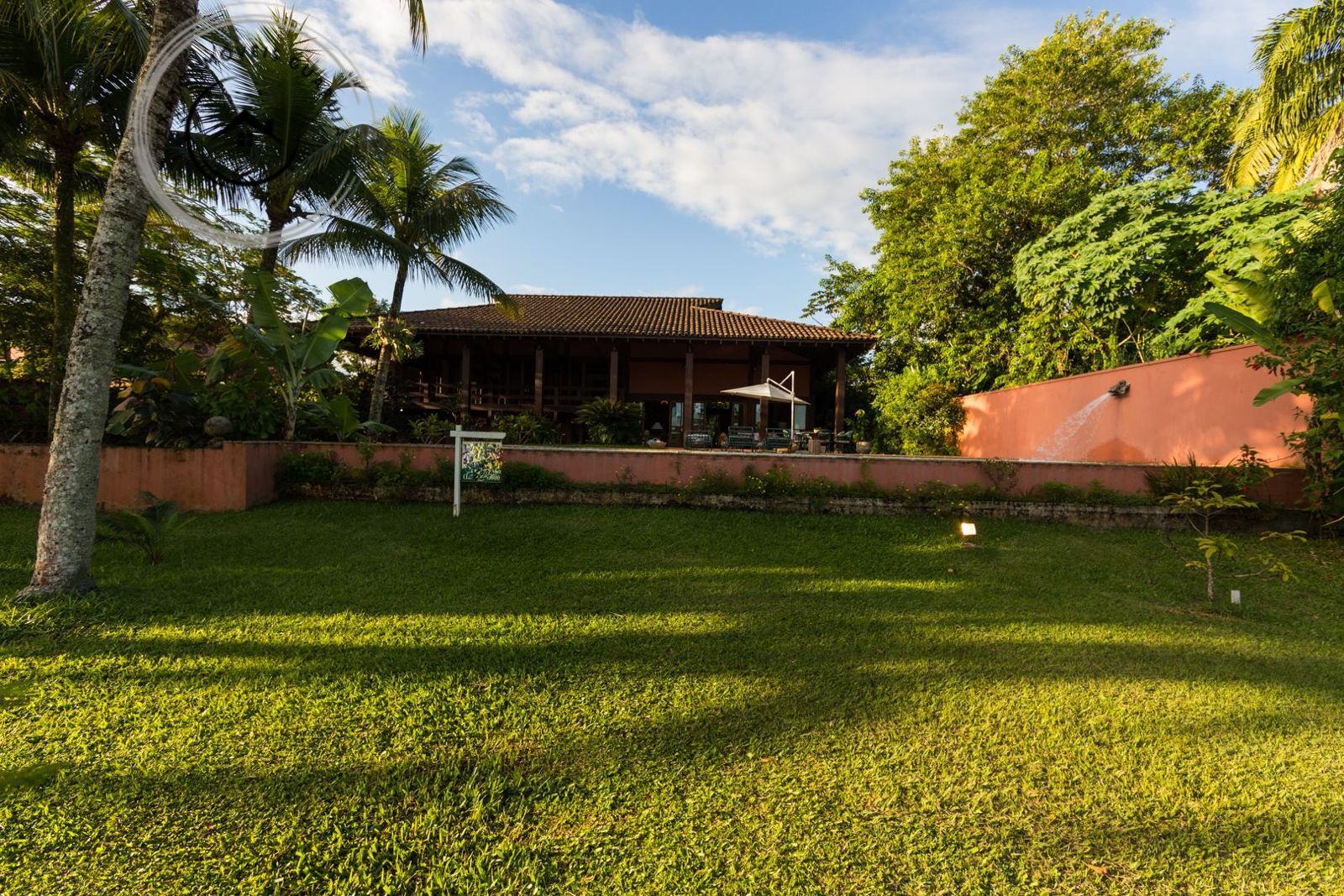 Mansão no golfe club - mais que uma casa - um estilo de vida