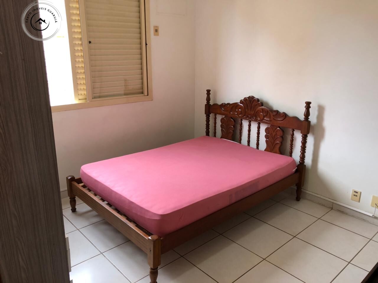 Apartamento de 02 dormitórios para locação de temporada na p