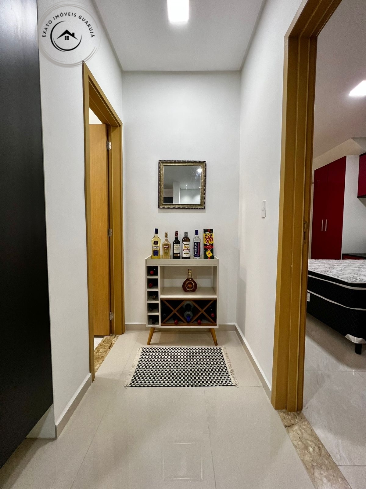 Casa sobrado de 03 dormitórios para venda na praia grande.