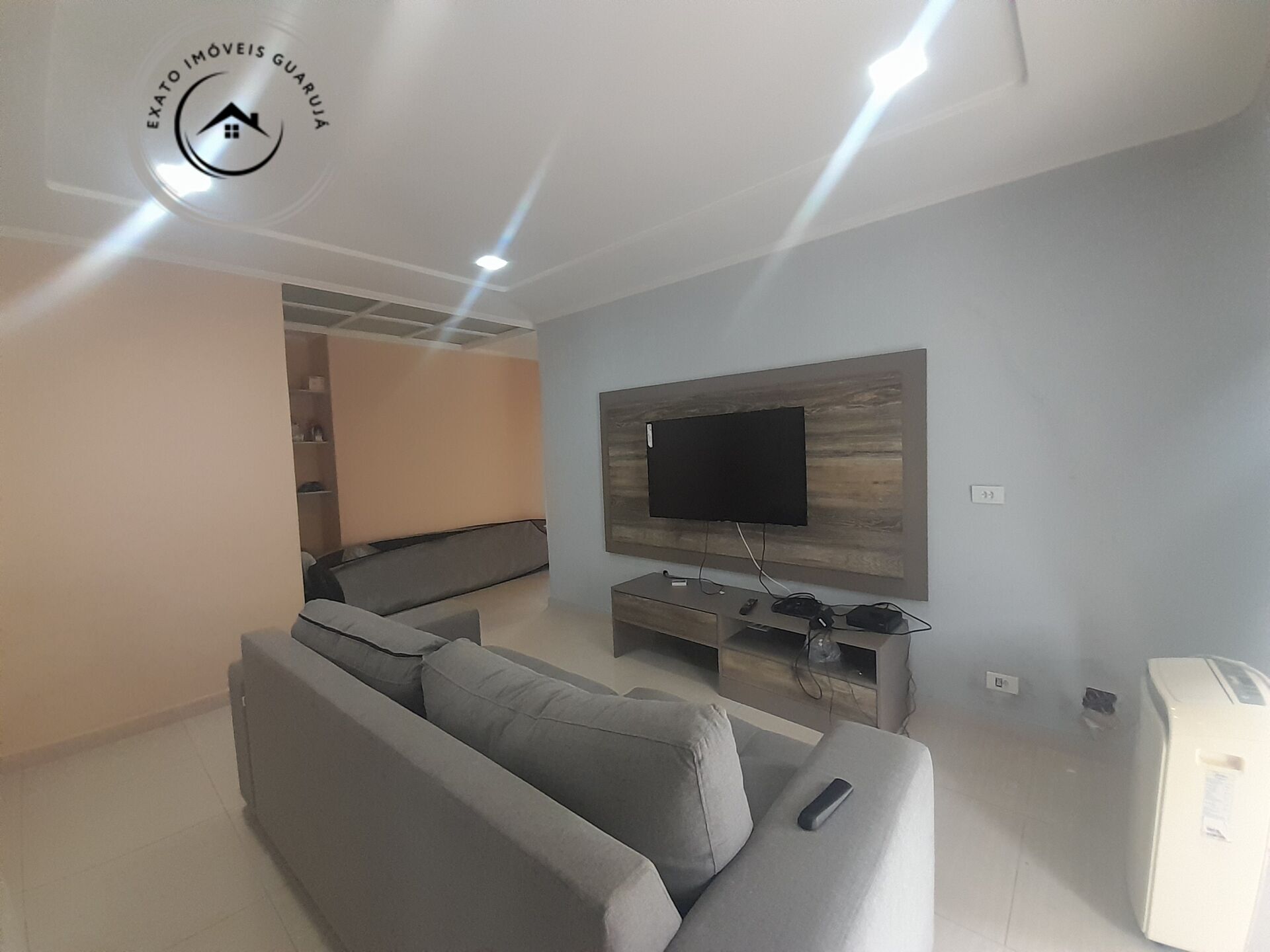 Apartamento cobertura com 03 dormitórios para venda na praia