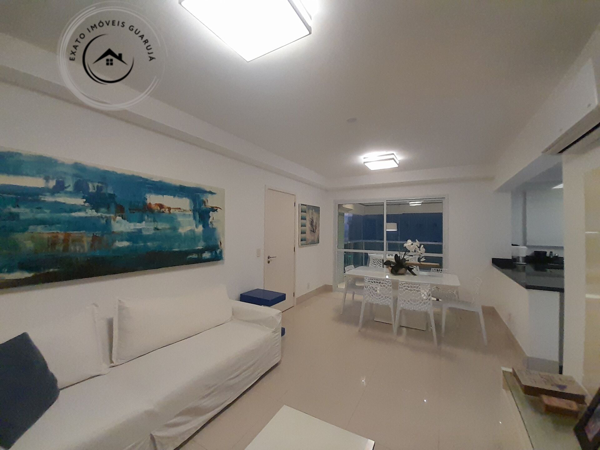 Apartamento alto padrão de 03 dormitórios para locação anual