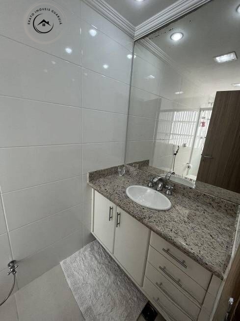 Apartamento alto padrão de 03 dormitórios para locação anual