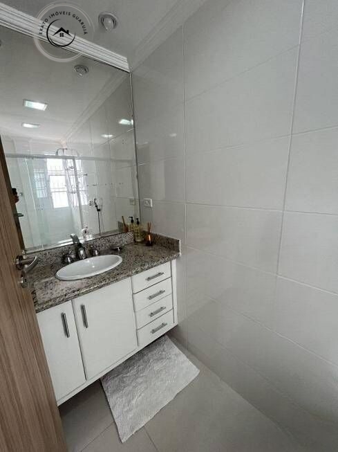 Apartamento alto padrão de 03 dormitórios para locação anual