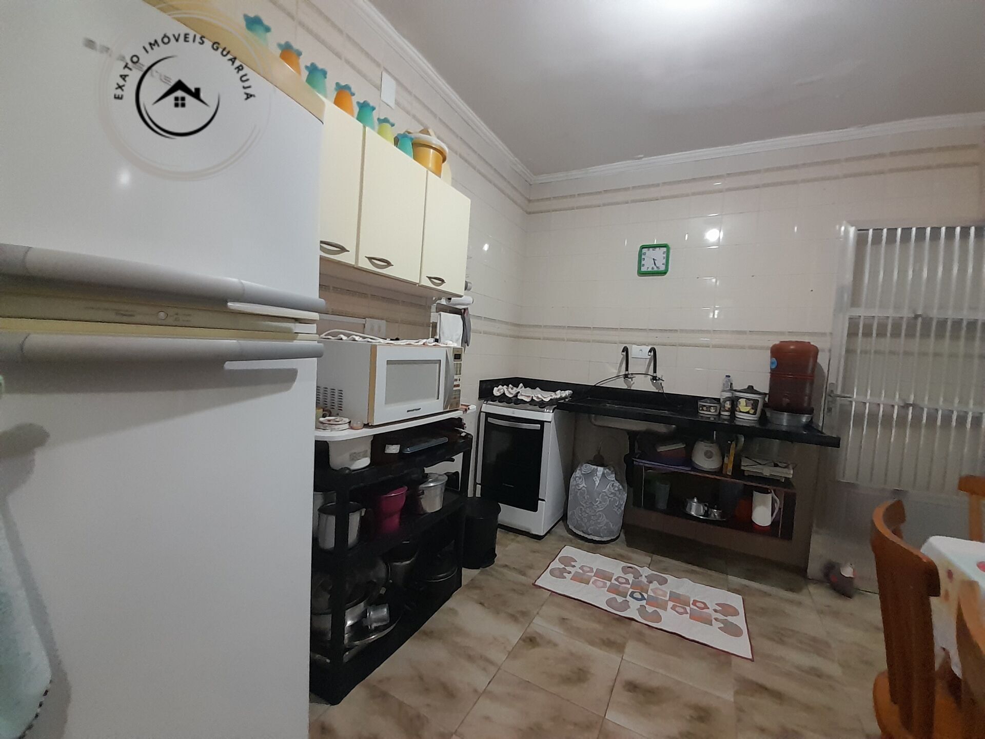 Casa padrão para venda nas pitangueiras.
