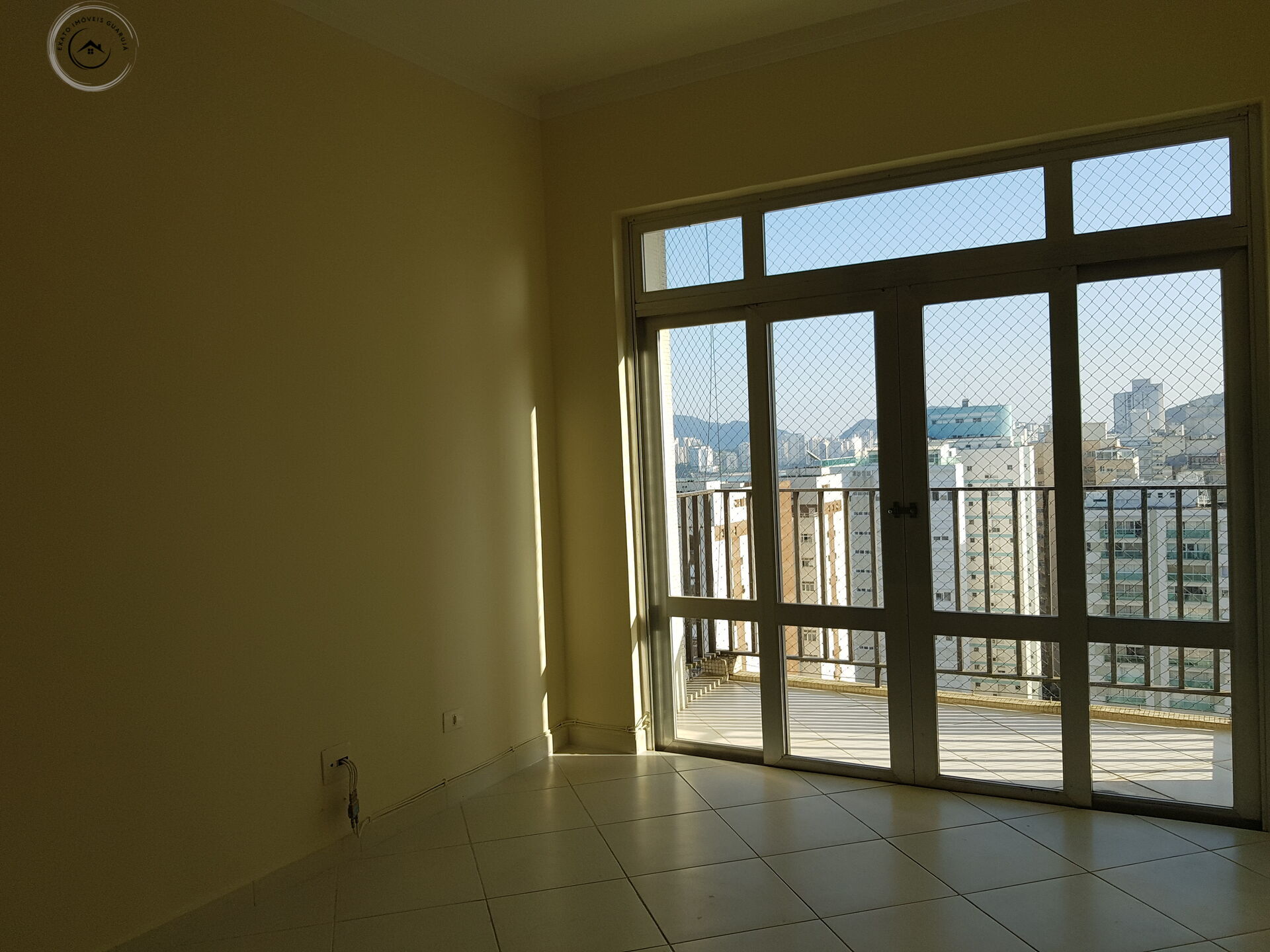 Apartamento cobertura de 04 dormitórios para venda nas pitan