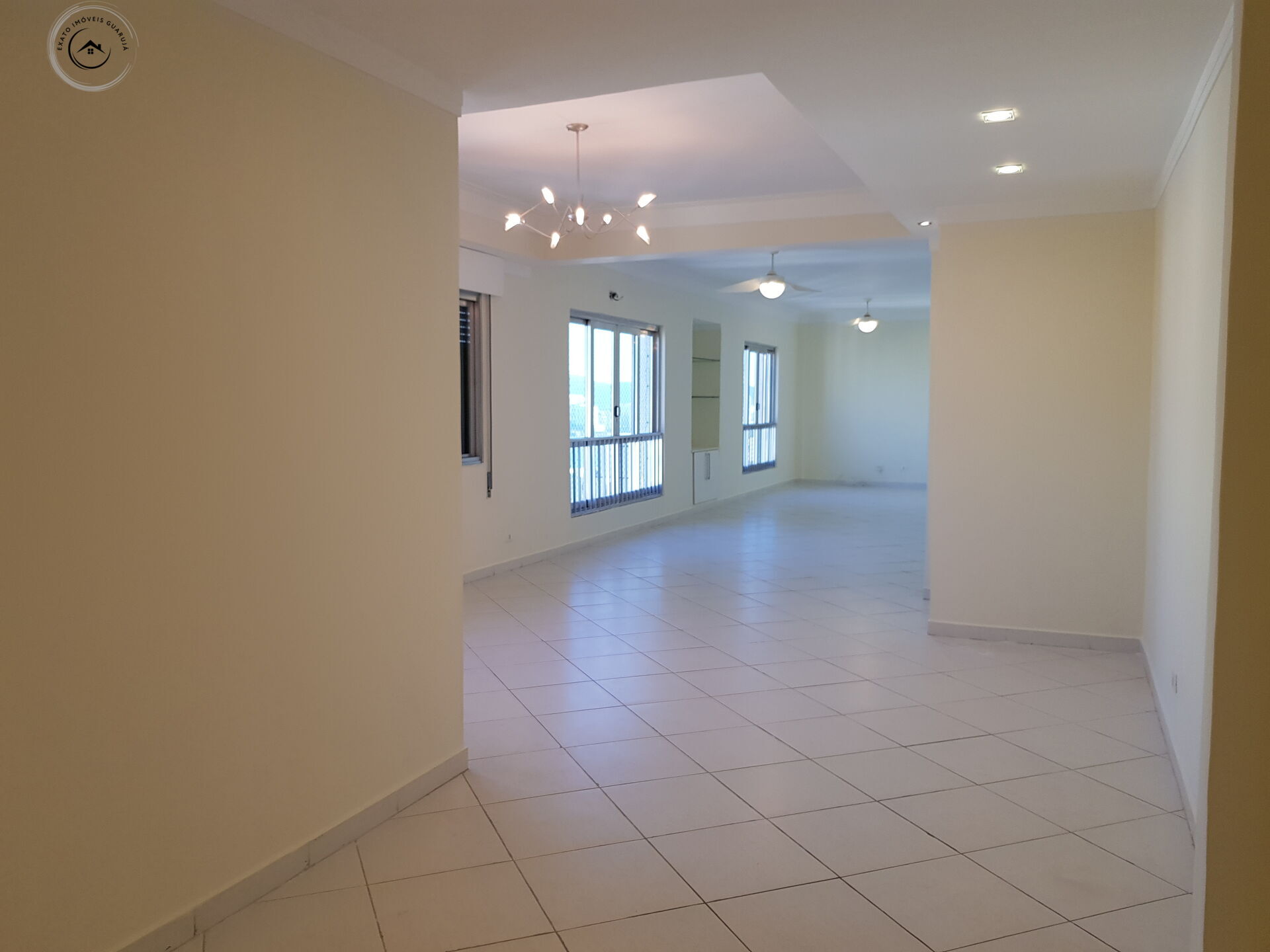 Apartamento cobertura de 04 dormitórios para venda nas pitan