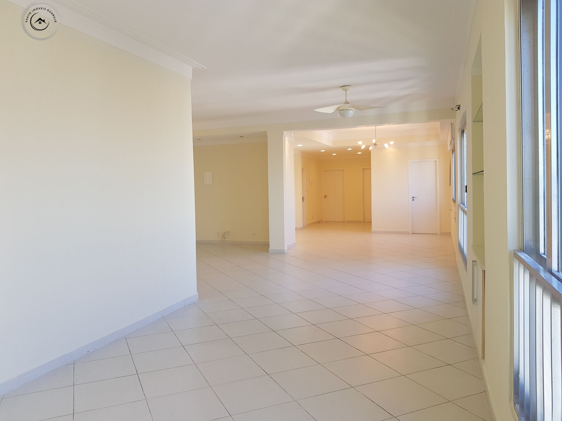 Apartamento cobertura de 04 dormitórios para venda nas pitan
