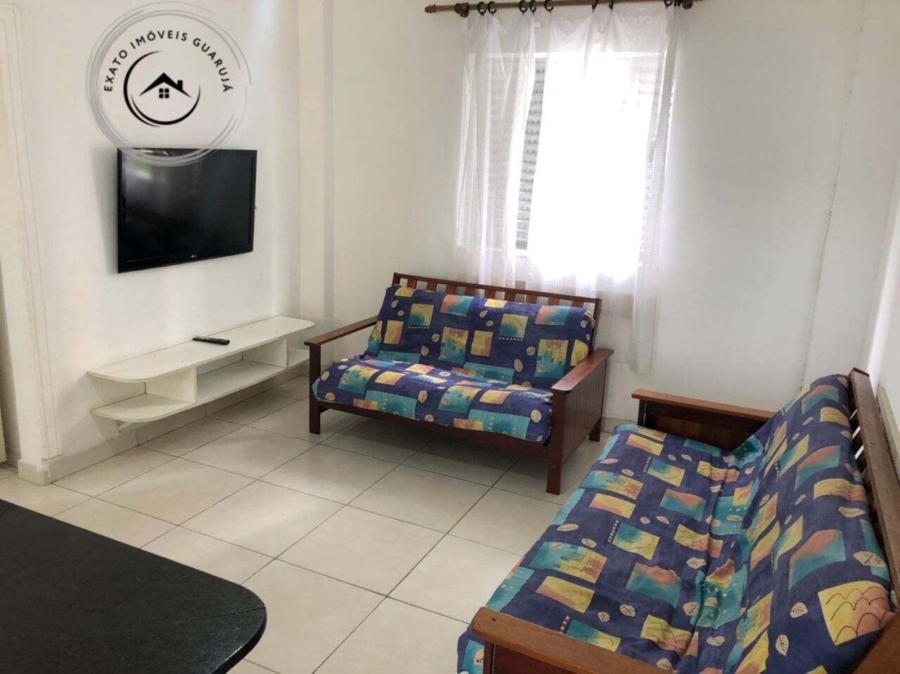 Apartamento de 02 dormitórios para locação anual nas pitangu