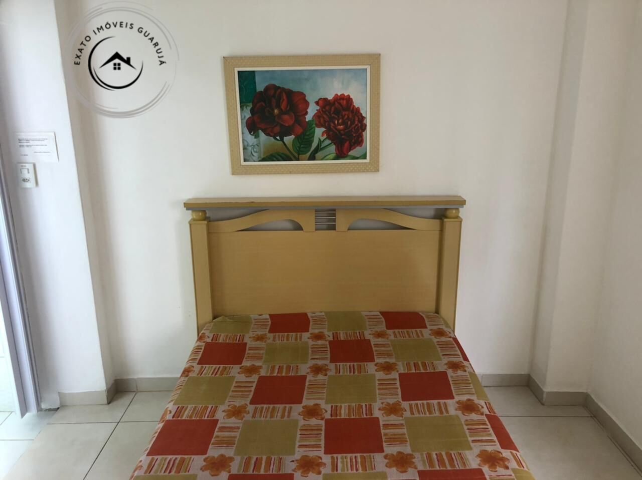 Apartamento de 02 dormitórios para locação anual nas pitangu