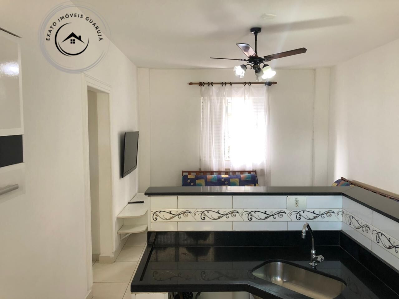 Apartamento de 02 dormitórios para locação anual nas pitangu