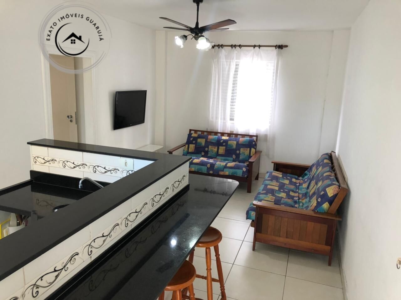 Apartamento de 02 dormitórios para locação anual nas pitangu