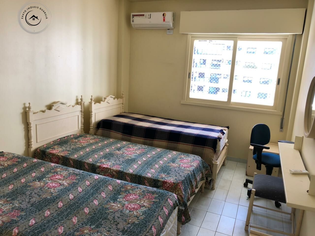 Apartamento padrão de 03 dormitórios para venda nas pitangue