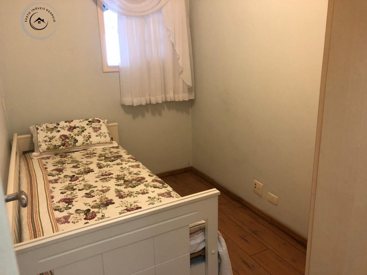 Apartamento padrão de 03 dormitórios para venda nas pitangue
