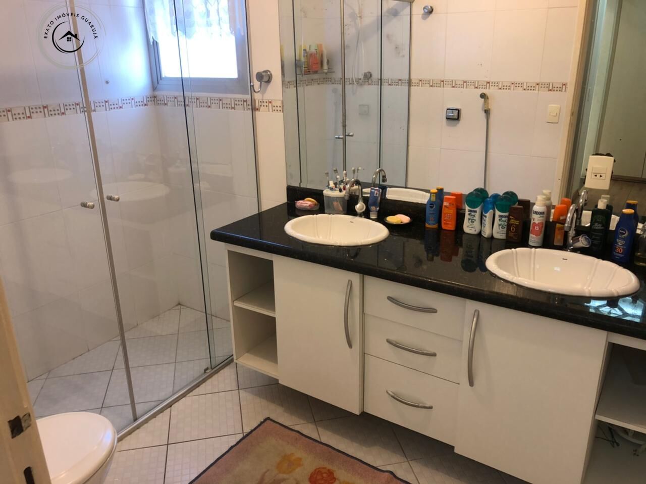 Apartamento padrão de 03 dormitórios para venda nas pitangue