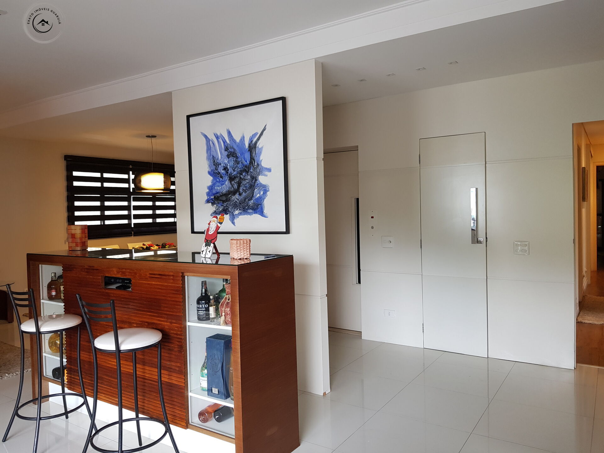 Apartamento padrão de 03 dormitórios para venda nas pitangue