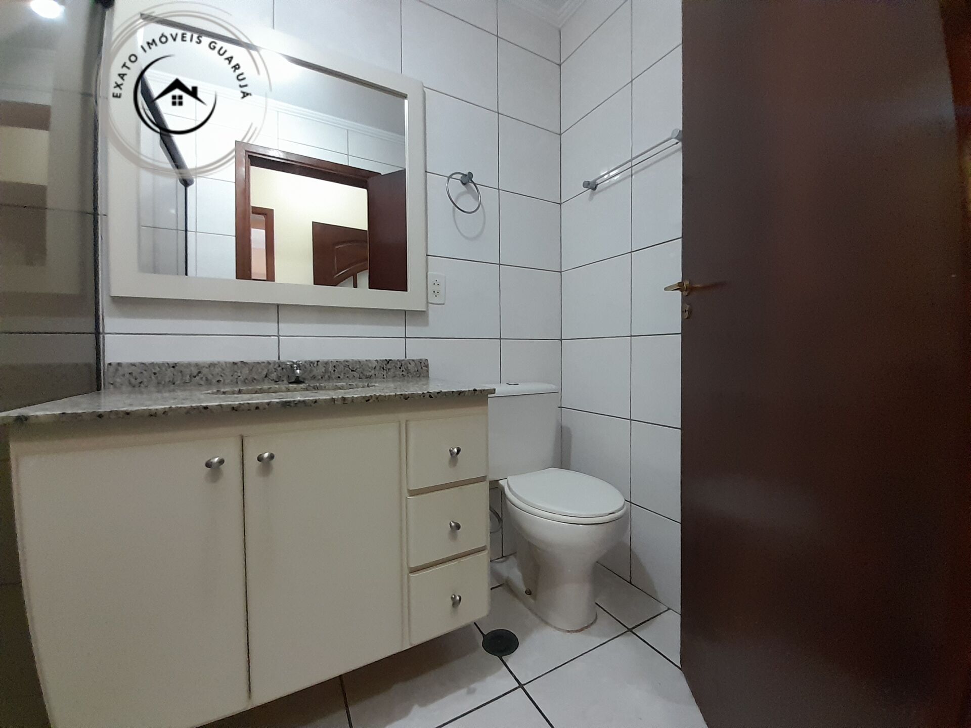 Apartamento padrão de 02 dormitórios para venda na praia da 