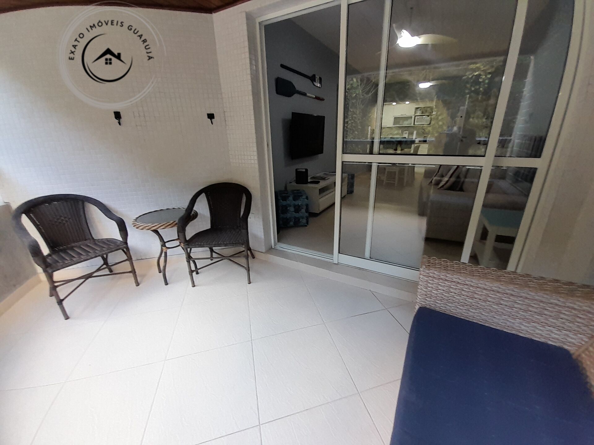 Apartamento padrão de 03 dormitórios para venda nas pitangue