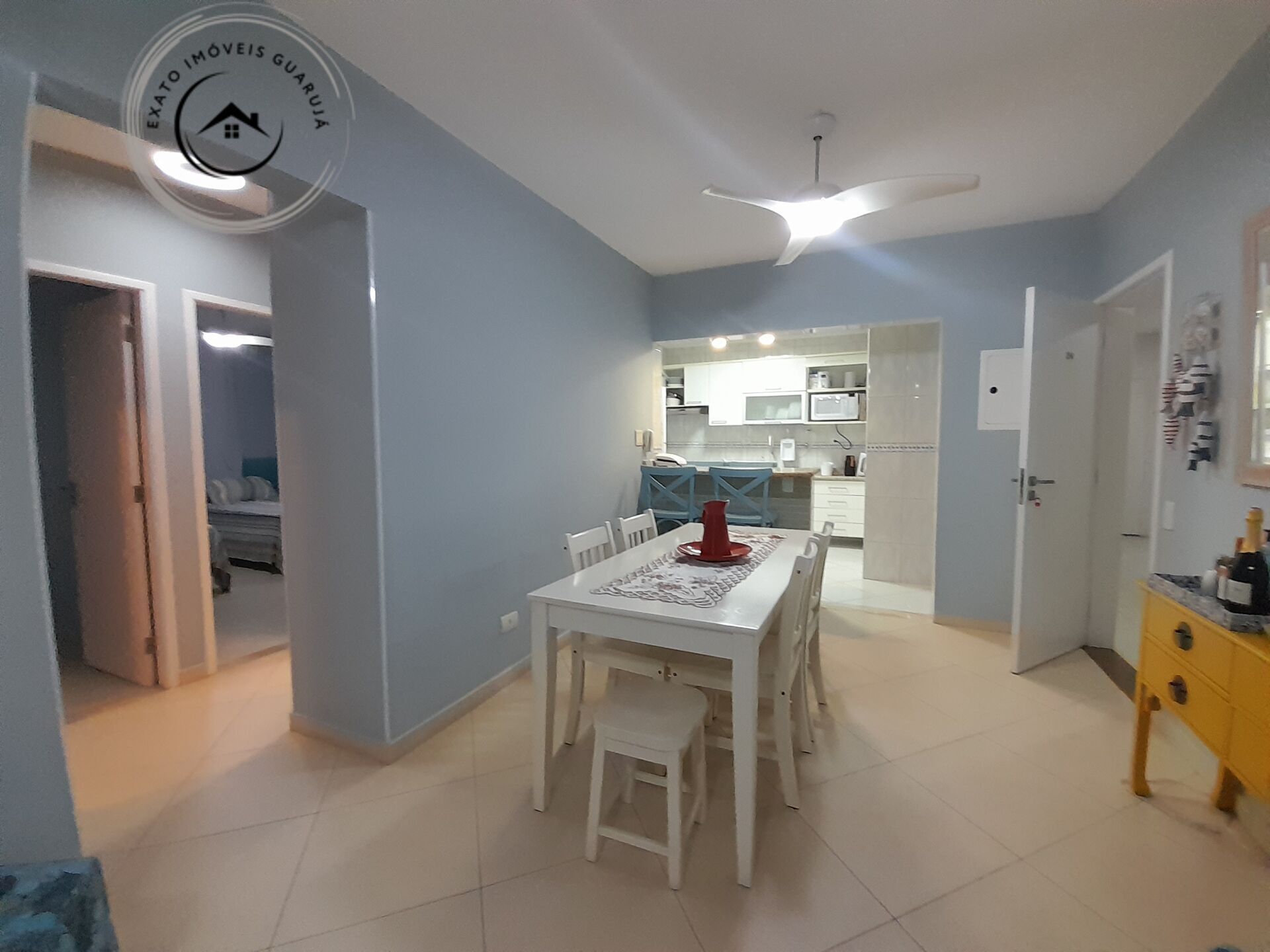 Apartamento padrão de 03 dormitórios para venda nas pitangue