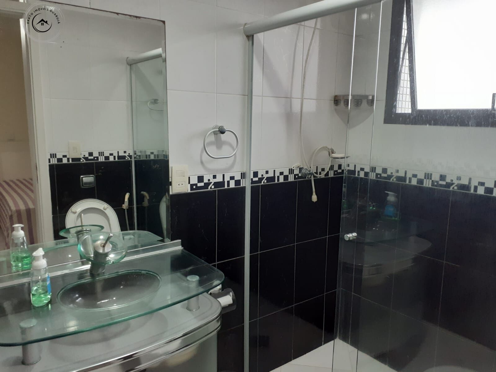 Apartamento alto padrão de 03 dormitórios para venda na prai