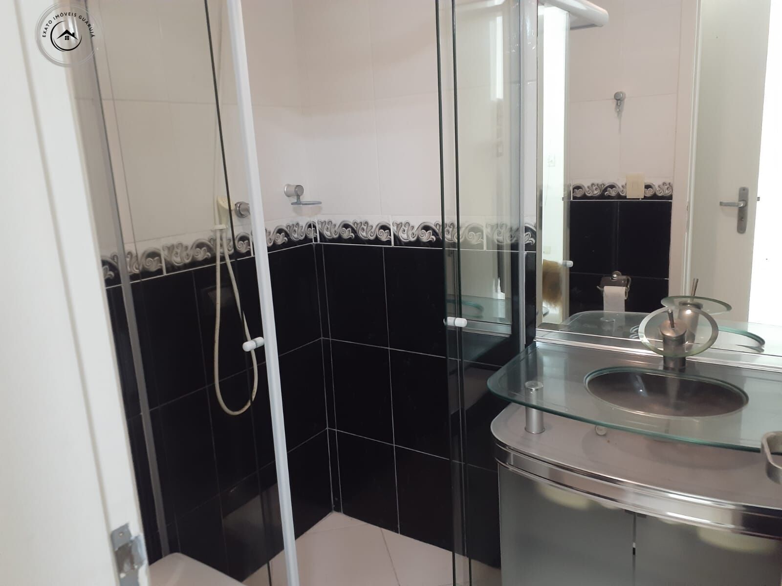Apartamento alto padrão de 03 dormitórios para venda na prai