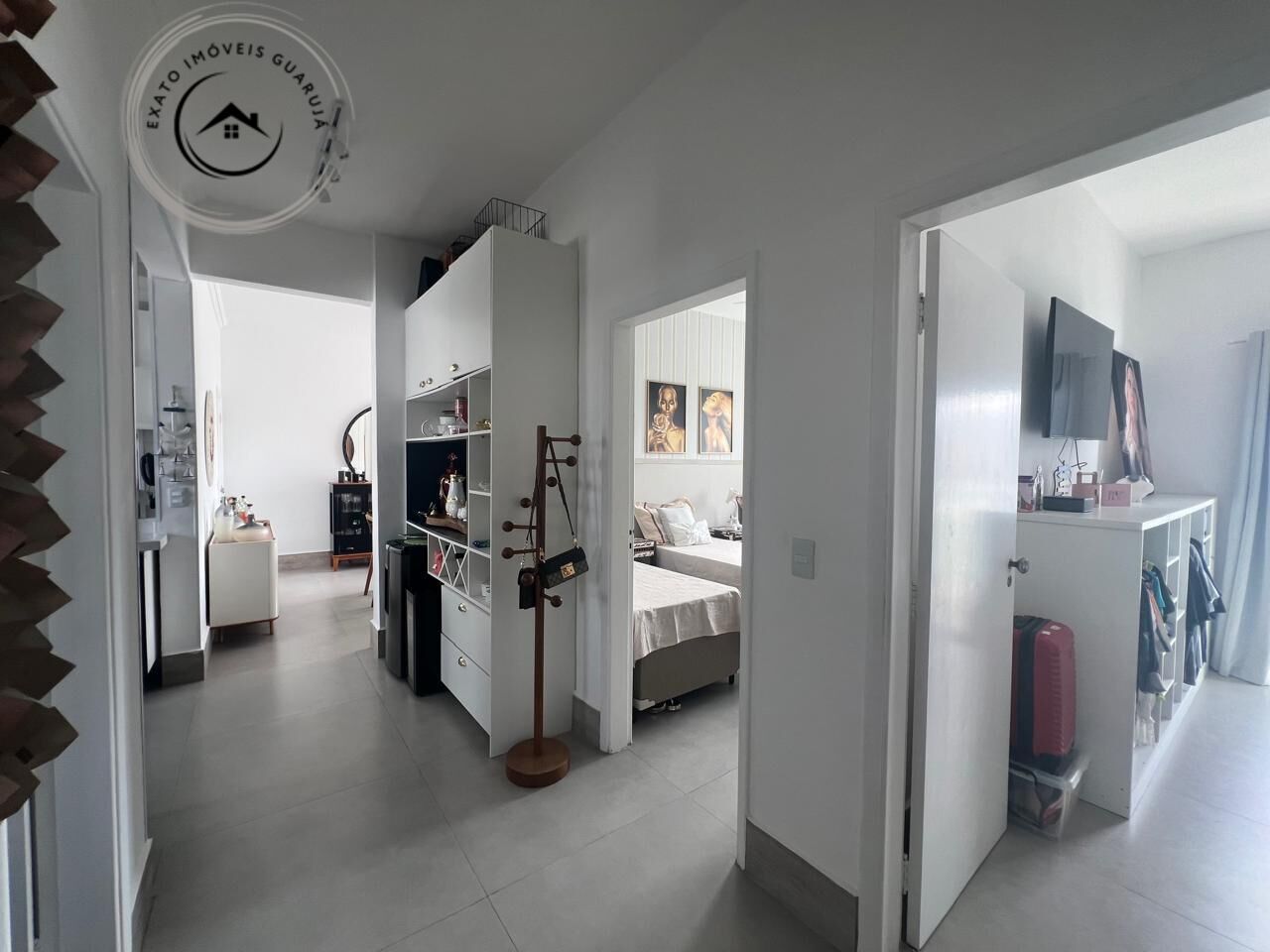 Apartamento padrão de 03 dormitórios para venda na praia das