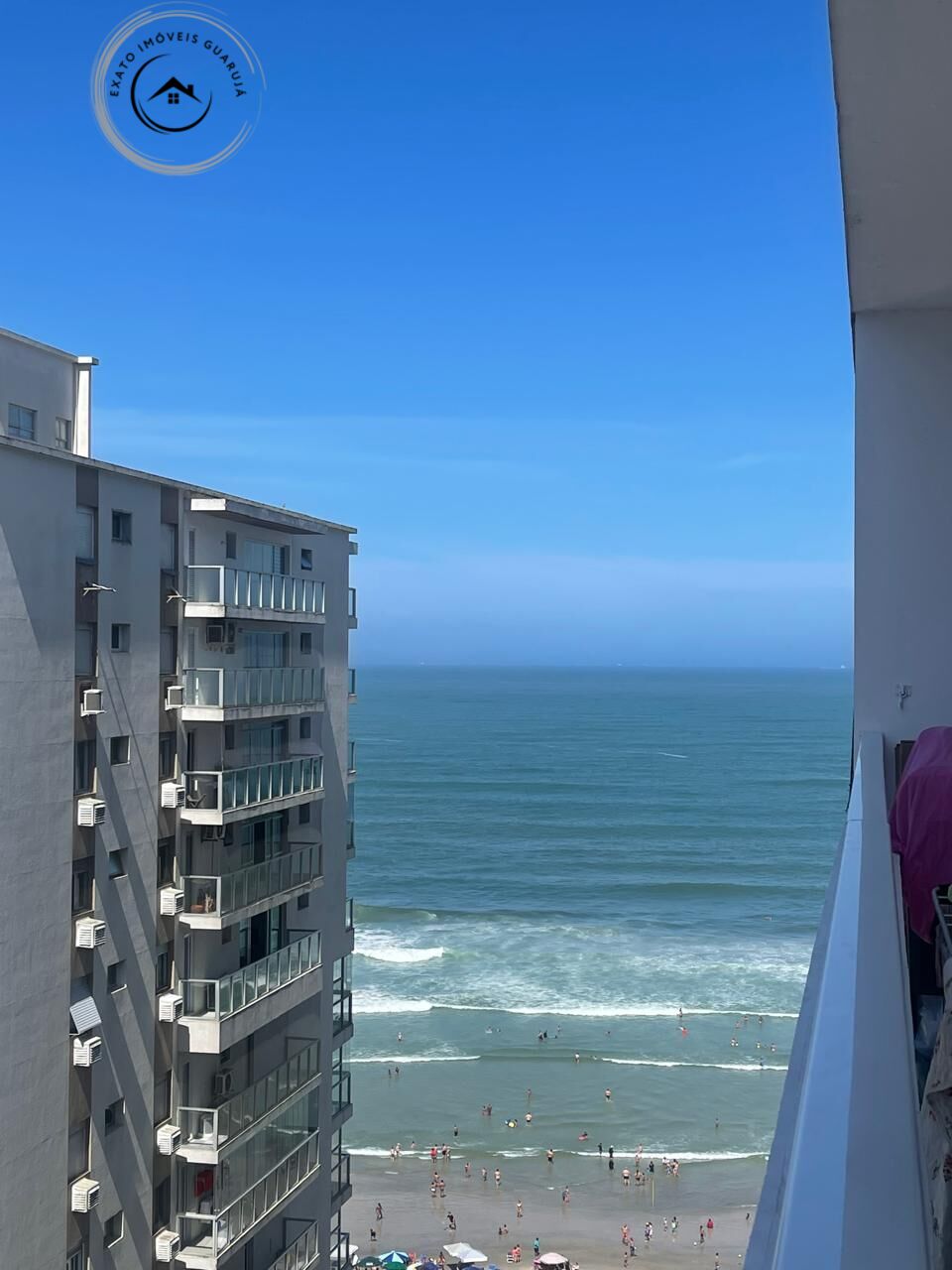 Apartamento padrão de 03 dormitórios para venda na praia das