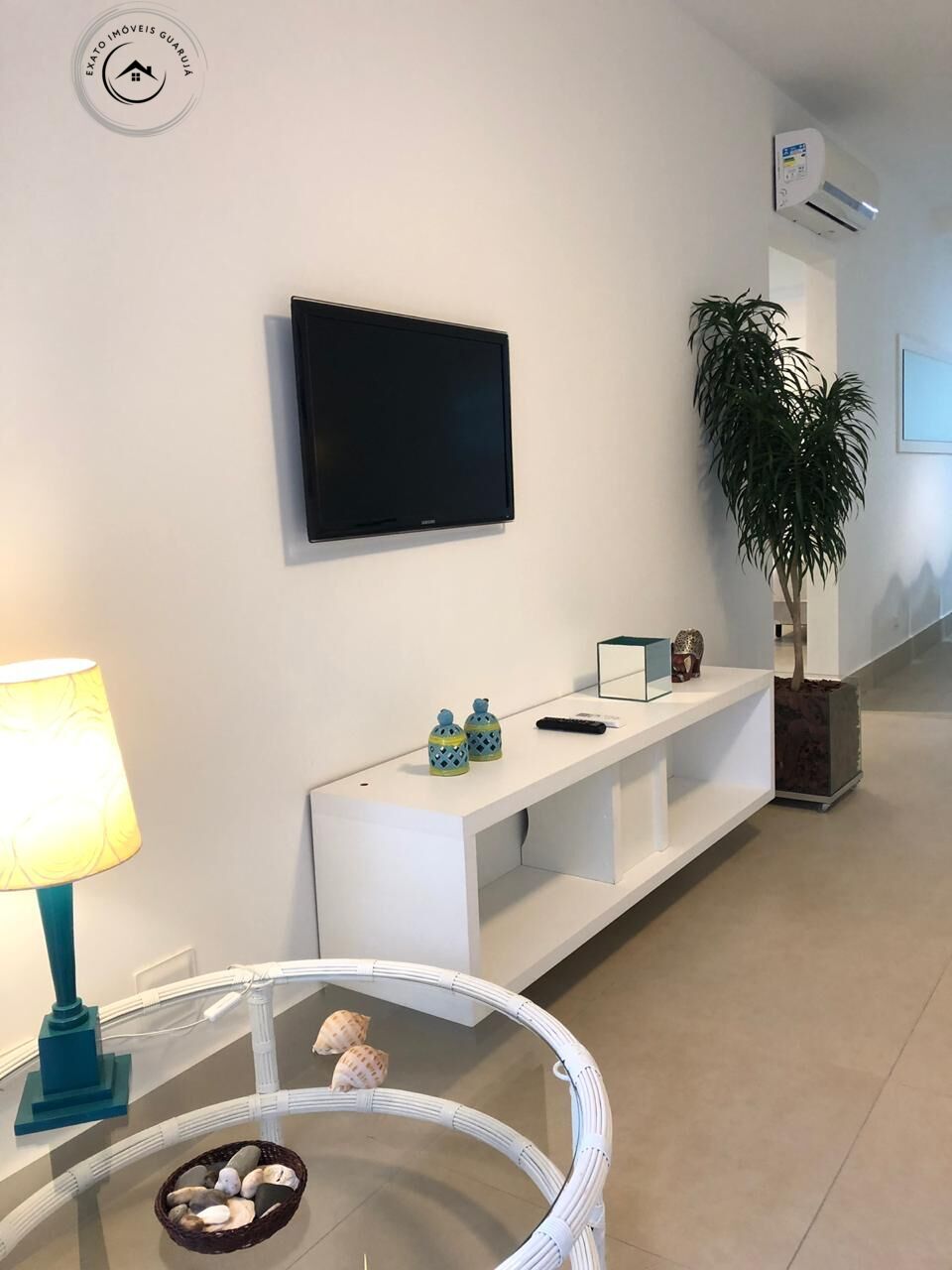 Apartamento padrão de 02 dormitórios para venda nas pitangue