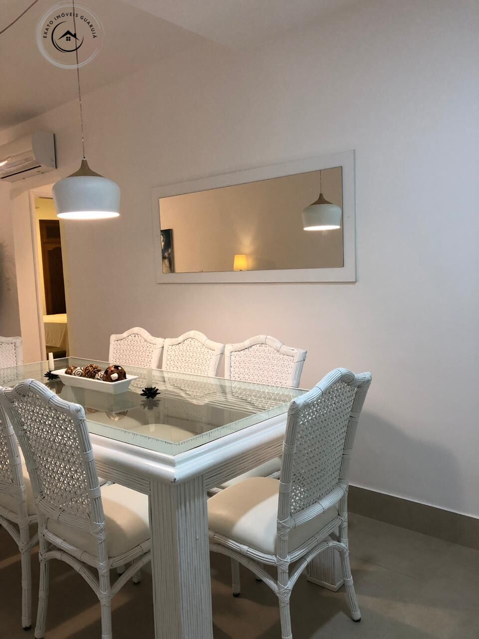 Apartamento padrão de 02 dormitórios para venda nas pitangue